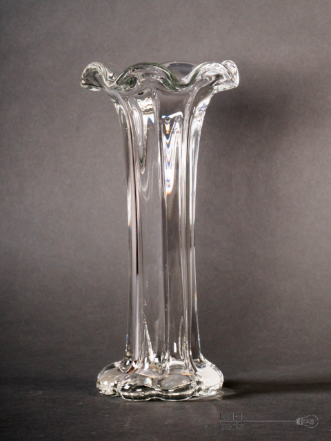 glass slender vase