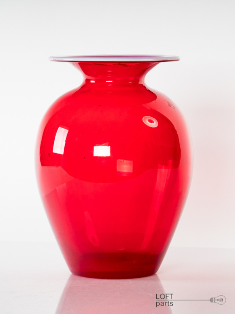beetroot vase