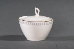 Sugar bowl ''Aldona'' Porcelain Chodzież proj. Józef Wrzesień