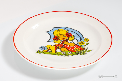 Plate with a girl Wawel porcelain