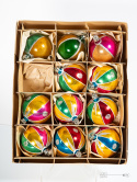 A SET OF CHRISTMAS TREE BAUBLES PRL Milicz