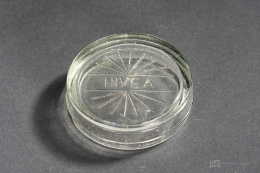 NIVEA container lid