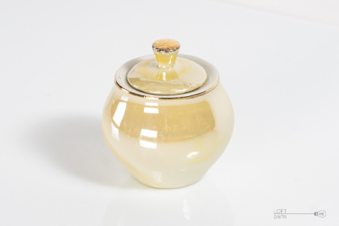 porcelanowa cukiernica