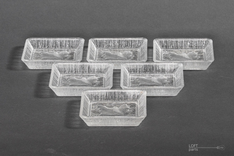 komplet kwadratowych spodków