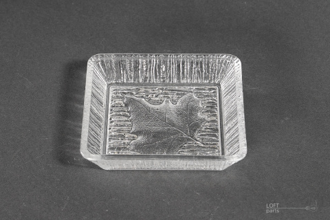 szklany kwadratowy talerzyk