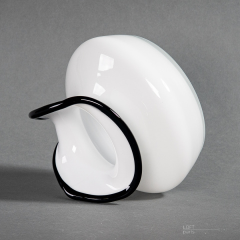 Napoleon vase Tarnowiec Glassworks