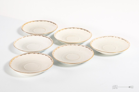 Set of saucers porcelain chodzież