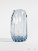 szklany niebieski wazon