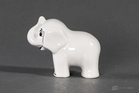 porcelain elephant of the People's Republic of Poland