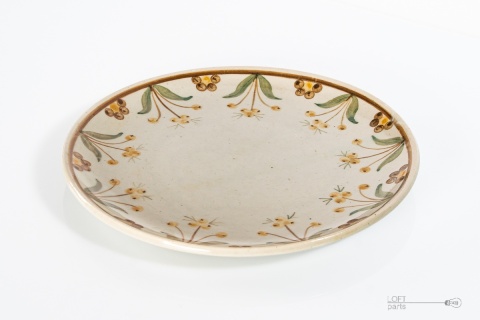 stary ceramiczny talerz