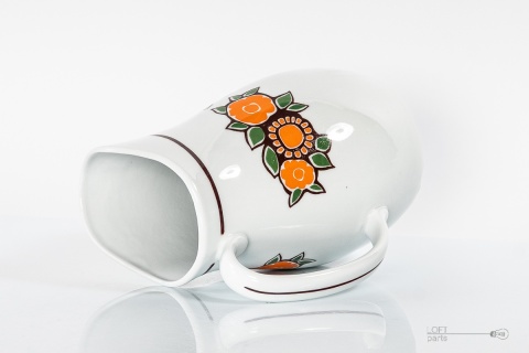 dzbanek z chodzieży