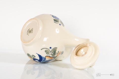 wloclawek faience pitcher