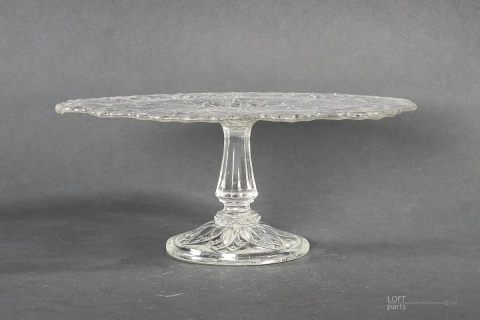 cake stand 821 niemen glassworks