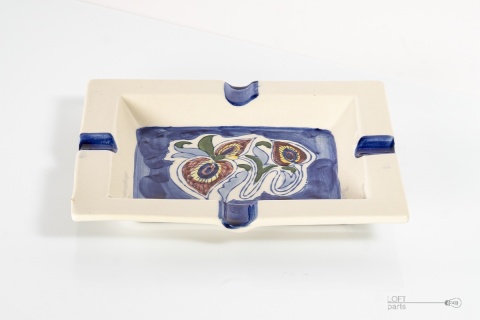 ceramiczna popielniczka