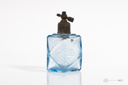 flakon do perfum z atomizerem
