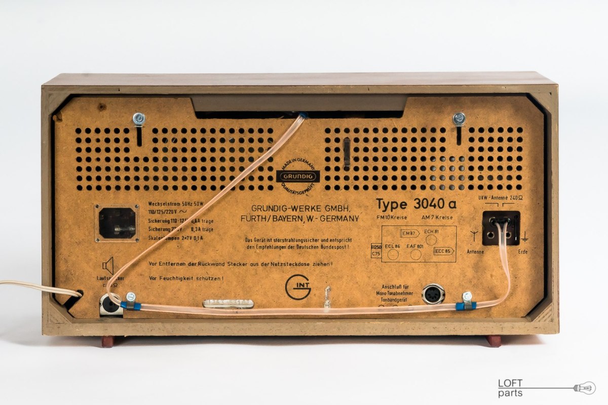 Radio lampowe Grundig typ 3040a
